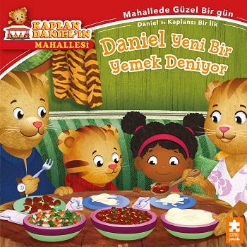 Daniel Yeni Bir Yemek Deniyor